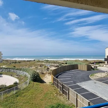 Bleu Marine: Oceanfront Balcony Apartment with Pool Lacanau Exterior photo