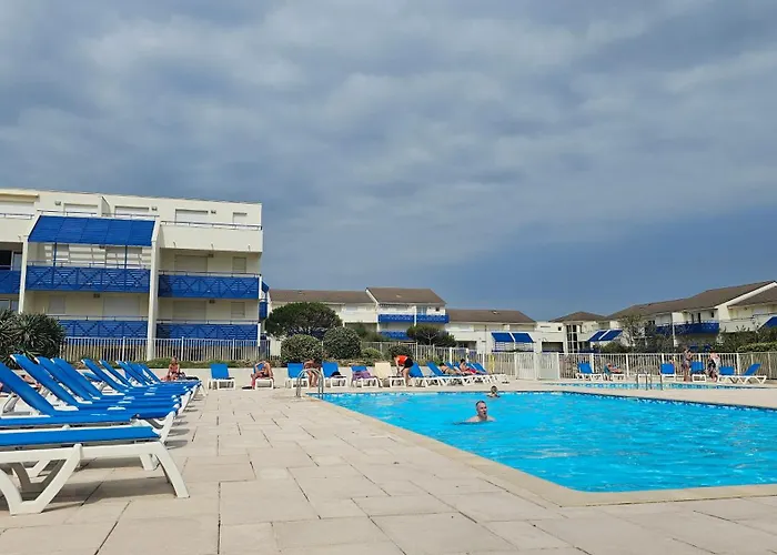 Lacanau, Résidence Bleu Marine, appartement 2e étage, exceptionnel car balcon face et vue océan avec piscine ! Et avec parking réservé